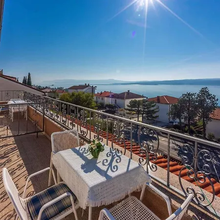 Apartment In 42251 Crikvenica
